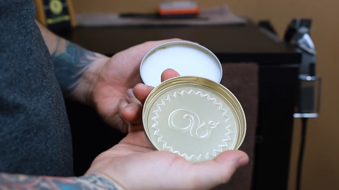 Suavecito Premium Blend Pomade